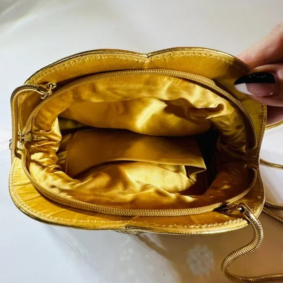 Gorgeous Vintage Gold Metal mesh evening bag with long strap zip closure EUC - Picture 3 of 6